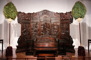 “猪八戒”马德华将送别陈丽华：大姐非常好非常有爱心，各方面都非常优秀，她为紫檀事业作出很大贡献，她的离去让我们很悲痛