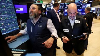 早盘：美股维持涨势 道指上涨1000点