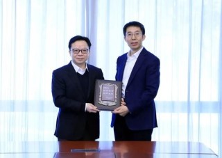 水木湛清华，桃李映晨曦|沐曦股份向清华大学捐赠仪式举行