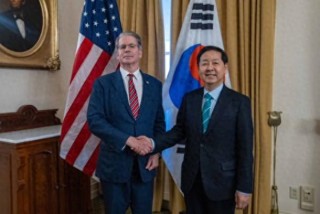 贝森特“敲打”韩国：韩元汇率不对劲，与韩国经济基本面不符