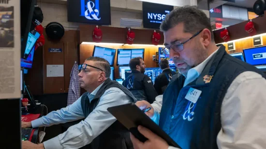 午盘：美股涨幅显著收窄 纳指基本持平  第2张