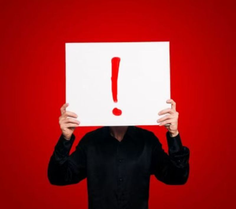 年报季大考结束！监管层“长牙带刺”，多家公司因财务不达标遭风险警示  第1张