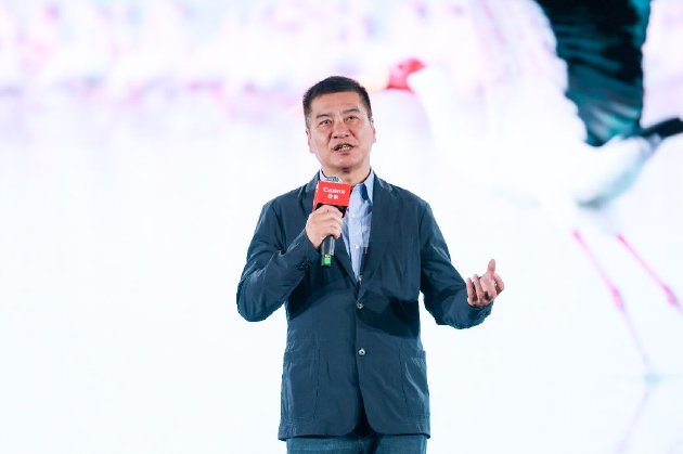 2025佳能影像嘉年华之佳能EOS 5系数码相机20周年创作者大会在沪举办 第6张 2025佳能影像嘉年华之佳能EOS 5系数码相机20周年创作者大会在沪举办 第6张