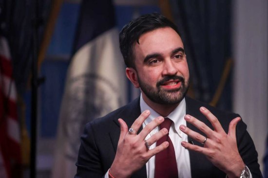 2月18日外盘头条：美伊核谈判达成总体共识 美布两油承压 苹果三款AI穿戴设备曝光 Meta扩大与英伟达的合作  第3张