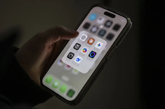 人们对AI到底是下一个风口还是纯属炒作争论不休  第2张