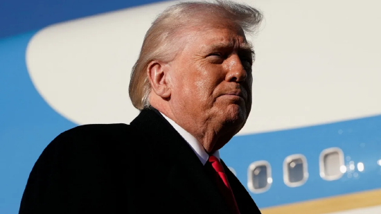 特朗普称正考虑对伊朗实施有限军事打击 第1张 特朗普称正考虑对伊朗实施有限军事打击 第1张