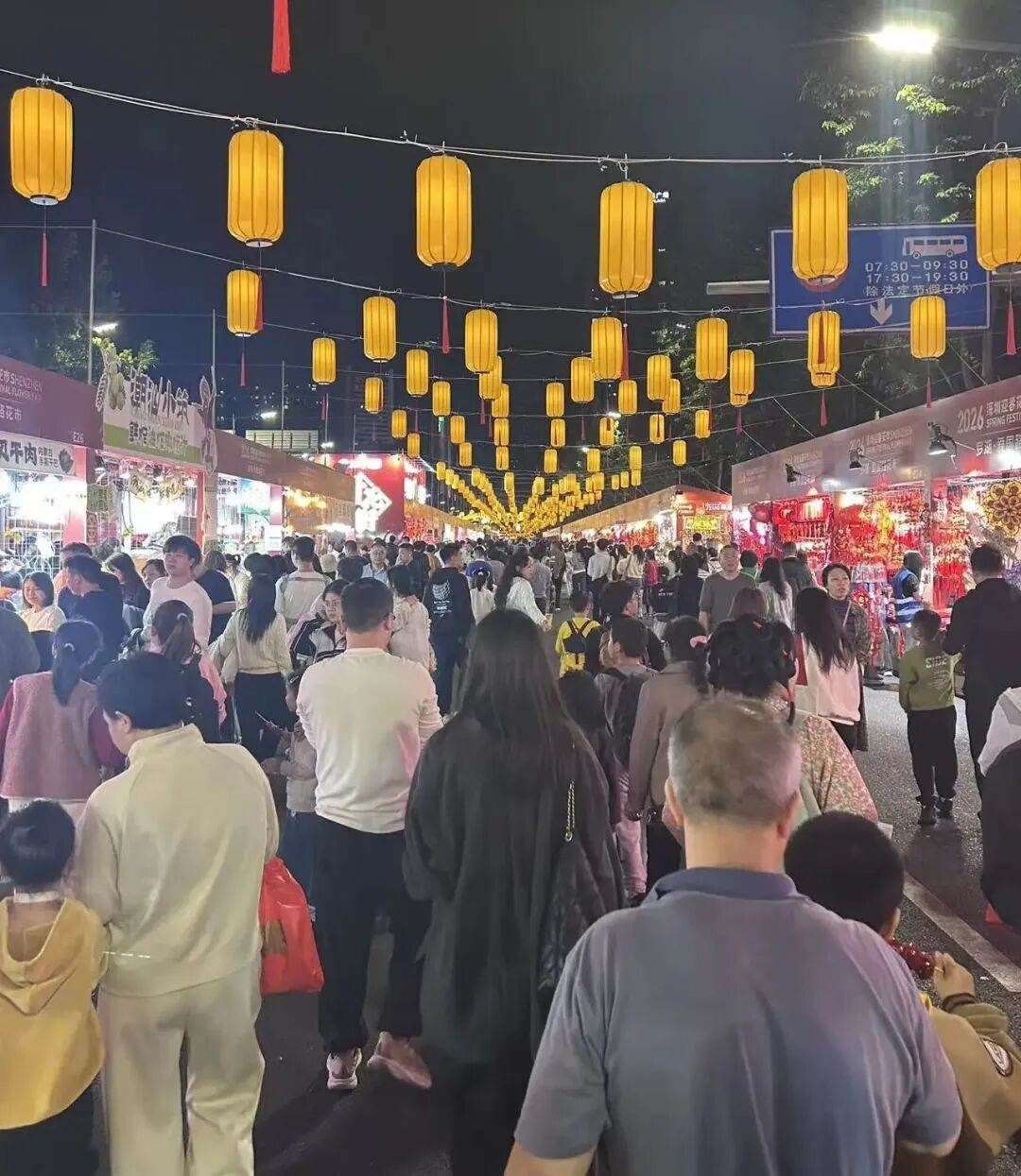 “反向过年”火了!“只要在一起,在哪都是过年!”丨新春走基层 第3张 “反向过年”火了!“只要在一起,在哪都是过年!”丨新春走基层 第3张