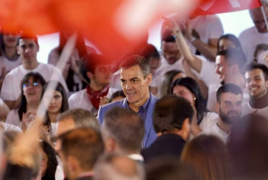 西班牙首相称特朗普对伊朗开战未与盟友协调 削弱国际秩序  第1张