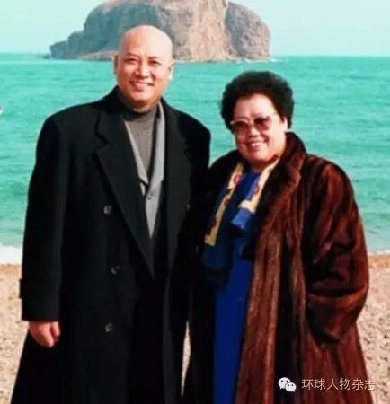 “猪八戒”马德华将送别陈丽华：大姐非常好非常有爱心，各方面都非常优秀，她为紫檀事业作出很大贡献，她的离去让我们很悲痛  第9张